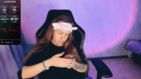 Your Annabelle Wolf  online show from 02-03-25, 02:45