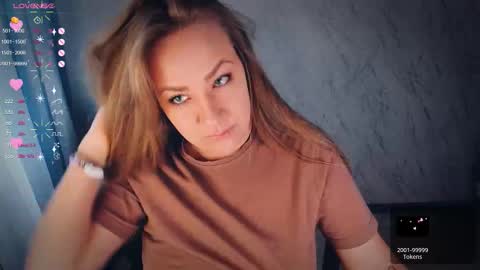 Your Annabelle Wolf  online show from 10-16-25, 07:31