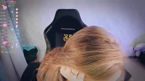 Your Annabelle Wolf  online show from 11-08-25, 12:22