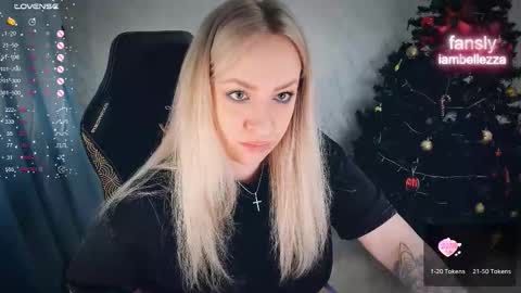 Your Annabelle Wolf  online show from 01-06-26, 03:49