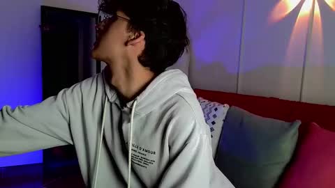 Neon online show from 09-29-25, 11:26