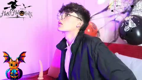 Neon online show from 10-17-25, 11:24