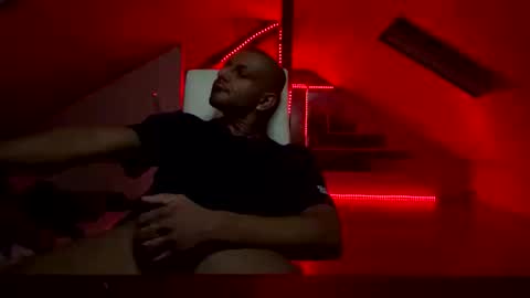 bello477192 online show from 02-06-26, 06:33