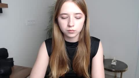 Snapshot of bellochka_ chatting on 12-03-25, 03:32 bellochka_ online show from 12-03-25, 03:32
