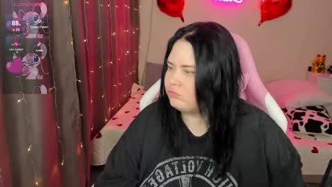 Snapshot of bellybooxo chatting on 02-24-26, 04:32 LinaBoo online show from 02-24-26, 04:32