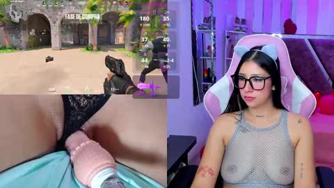 Snapshot of bellyrouse chatting on 02-11-25, 08:15 Belly Bella online show from 02-11-25, 08:15