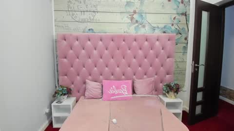 Snapshot of belovedkhlloe chatting on 12-13-24, 11:02 OnlyFans belovedkhlloe online show from 12-13-24, 11:02