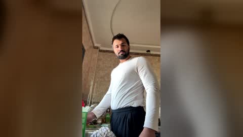 Baba  muscle gay uncut bigass anal man men straight Bi online show from 03-12-26, 09:26