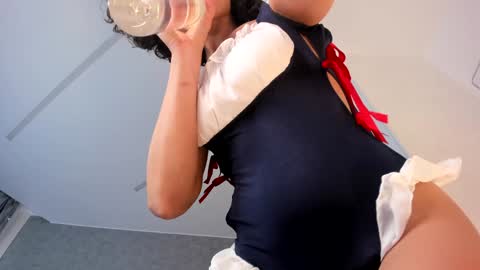 Snapshot of bemby_pam chatting on 12-28-24, 07:55 A girl from your  dreams online show from 12-28-24, 07:55