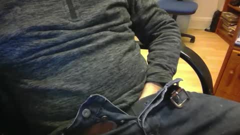 Snapshot of bemichel chatting on 04-08-26, 04:29 jaimetout online show from 04-08-26, 04:29
