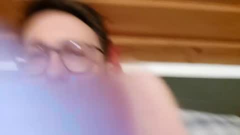 ben00189 online show from 12-17-24, 06:42