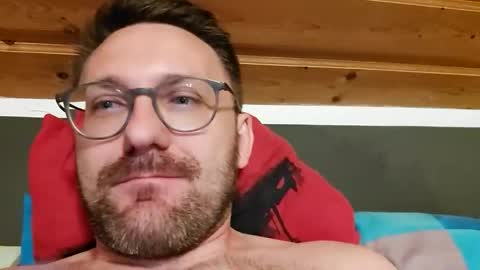 ben00189 online show from 09-13-25, 10:42