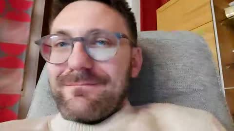 ben00189 online show from 10-17-25, 08:44