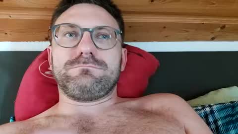 ben00189 online show from 07-01-26, 06:29