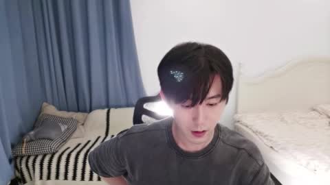 Snapshot of ben705676 chatting on 09-16-25, 02:07 Ben online show from 09-16-25, 02:07