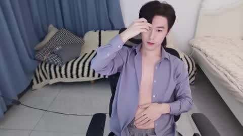 Snapshot of ben705676 chatting on 09-23-25, 02:20 Ben online show from 09-23-25, 02:20