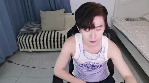 Snapshot of ben705676 chatting on 10-01-25, 05:19 Ben online show from 10-01-25, 05:19