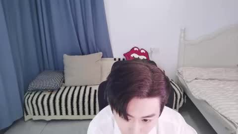 Snapshot of ben705676 chatting on 10-29-25, 12:51 Ben online show from 10-29-25, 12:51