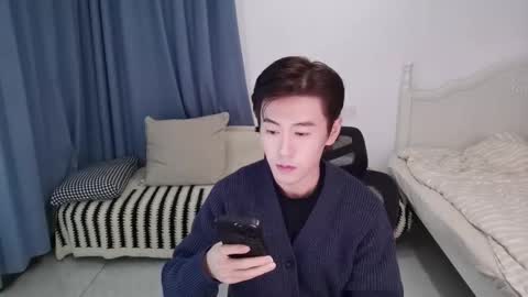 Snapshot of ben705676 chatting on 11-14-25, 02:27 Ben online show from 11-14-25, 02:27