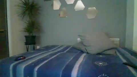 benbare13 online show from 01-26-25, 07:41