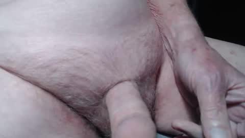 Snapshot of bender41 chatting on 10-05-25, 04:11 bender41 online show from 10-05-25, 04:11