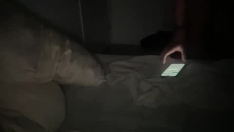 Snapshot of bender_42069 chatting on 12-05-25, 06:37 bender_42069 online show from 12-05-25, 06:37