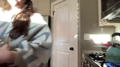 Snapshot of bendlikebecks chatting on 01-16-26, 01:26 bendlikebecks online show from 01-16-26, 01:26