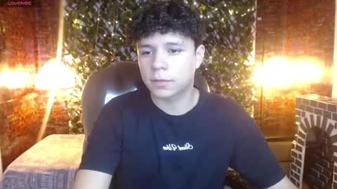 Snapshot of benjamintwink1 chatting on 12-29-24, 10:47 BENJAMIN online show from 12-29-24, 10:47