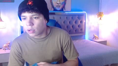 Snapshot of benjamintwink1 chatting on 01-13-25, 10:45 BENJAMIN online show from 01-13-25, 10:45