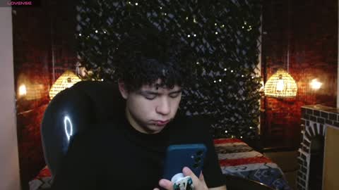 Snapshot of benjamintwink1 chatting on 01-16-25, 10:44 BENJAMIN online show from 01-16-25, 10:44