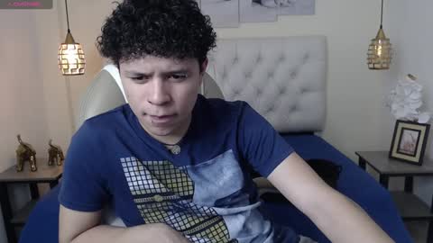 Snapshot of benjamintwink1 chatting on 01-27-25, 07:46 BENJAMIN online show from 01-27-25, 07:46