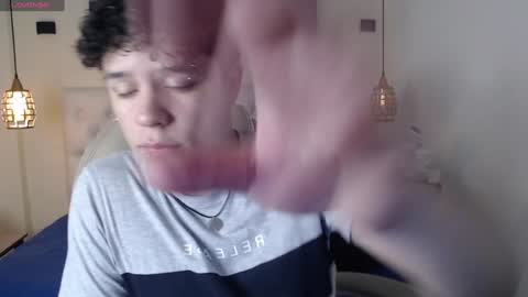 Snapshot of benjamintwink1 chatting on 01-28-25, 07:53 BENJAMIN online show from 01-28-25, 07:53