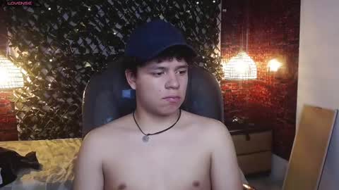 Snapshot of benjamintwink1 chatting on 02-26-25, 11:15 BENJAMIN online show from 02-26-25, 11:15