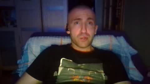 Snapshot of benko800 chatting on 09-26-25, 02:37 PM4PASSWORD online show from 09-26-25, 02:37