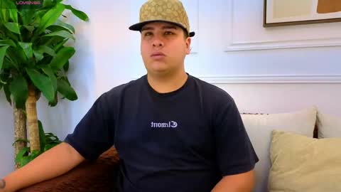 Snapshot of bennett_alejoo chatting on 05-06-26, 07:30 bennett_alejoo online show from 05-06-26, 07:30