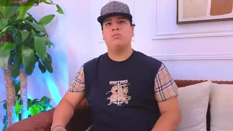 Snapshot of bennett_alejoo chatting on 05-26-26, 06:48 bennett_alejoo online show from 05-26-26, 06:48