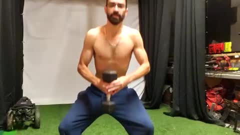 benny_boy95 online show from 10-09-25, 02:26