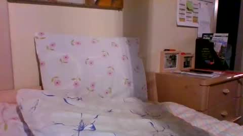 bennybutterfly007 online show from 12-09-24, 08:22