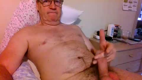 bennybutterfly007 online show from 05-19-26, 09:04
