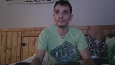 benny and innocentvixon online show from 01-14-25, 06:45