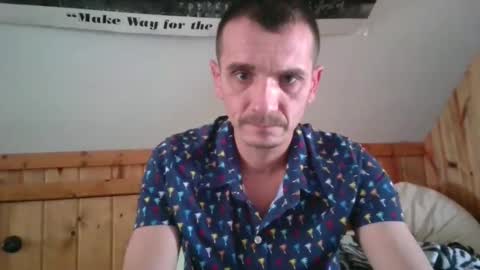 benny and innocentvixon online show from 12-21-25, 05:53