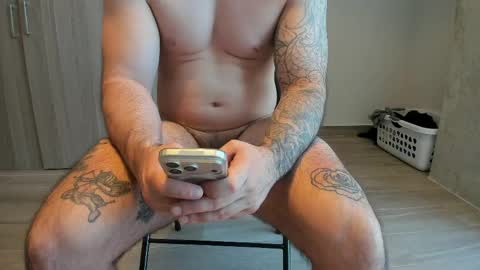 Snapshot of benthebodybuilder chatting on 05-14-26, 09:32 Ben Braxton online show from 05-14-26, 09:32