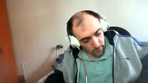 bentish online show from 01-25-25, 07:38