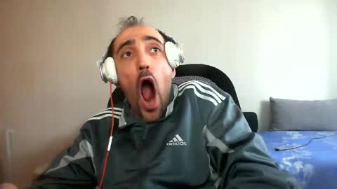 bentish online show from 02-16-25, 12:54