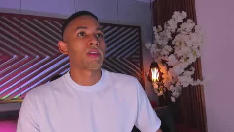 bento_fox online show from 11-23-25, 03:28