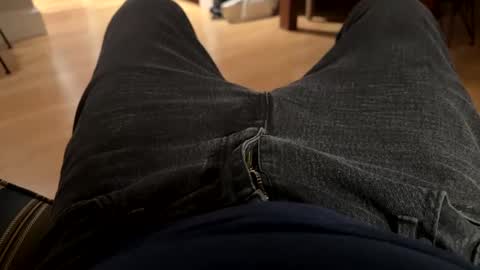 benz10001 online show from 02-17-25, 11:42