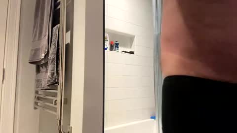 benz10001 online show from 03-12-26, 11:27