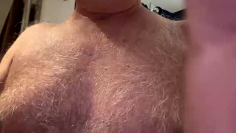 Snapshot of benz10001 chatting on 07-25-26, 11:52 benz10001 online show from 07-25-26, 11:52