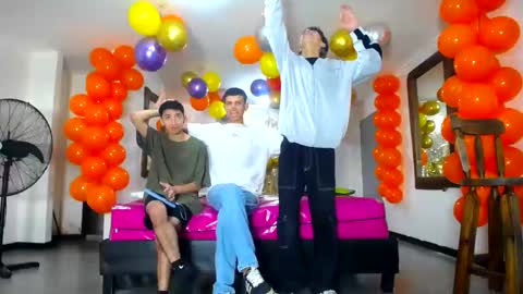 benz boys online show from 03-09-25, 12:09