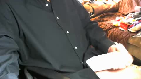 bergeeric1970 online show from 01-05-25, 09:47